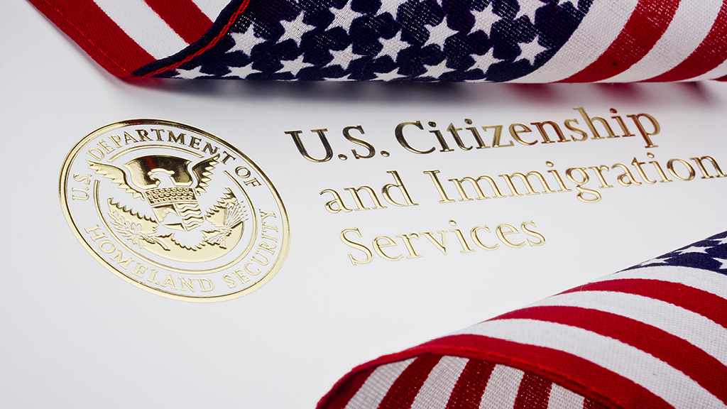 Labor And Employment Immigration Advisory Uscis Again Extends Certain Employment Authorization 